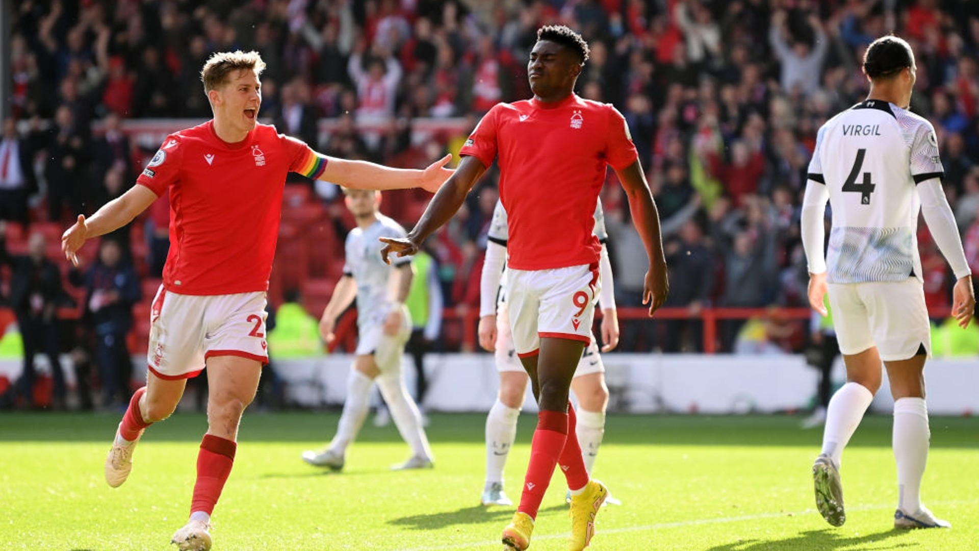 澳网男单四强出炉：辛纳硬地大满贯19连胜，德约强势冲25冠.